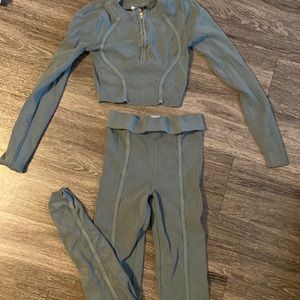 Fashionova two peice set XS